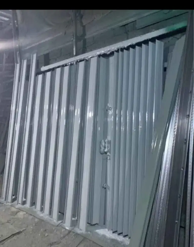 Menerima pembuatan pintu folding geat Rolling door
