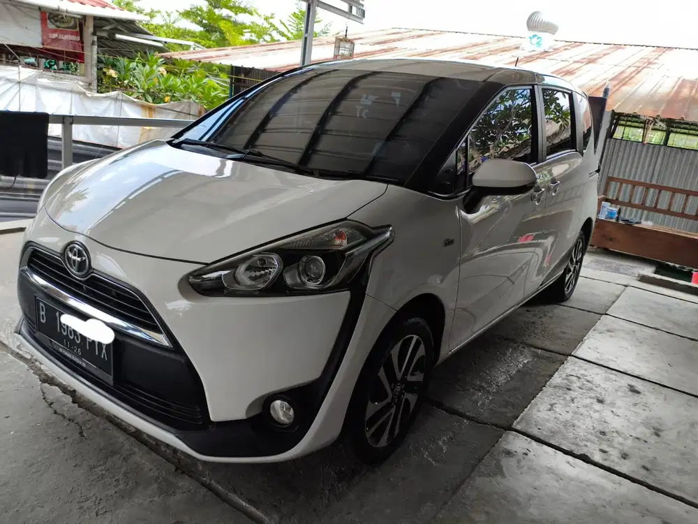 Toyota Sienta 2016 Bensin