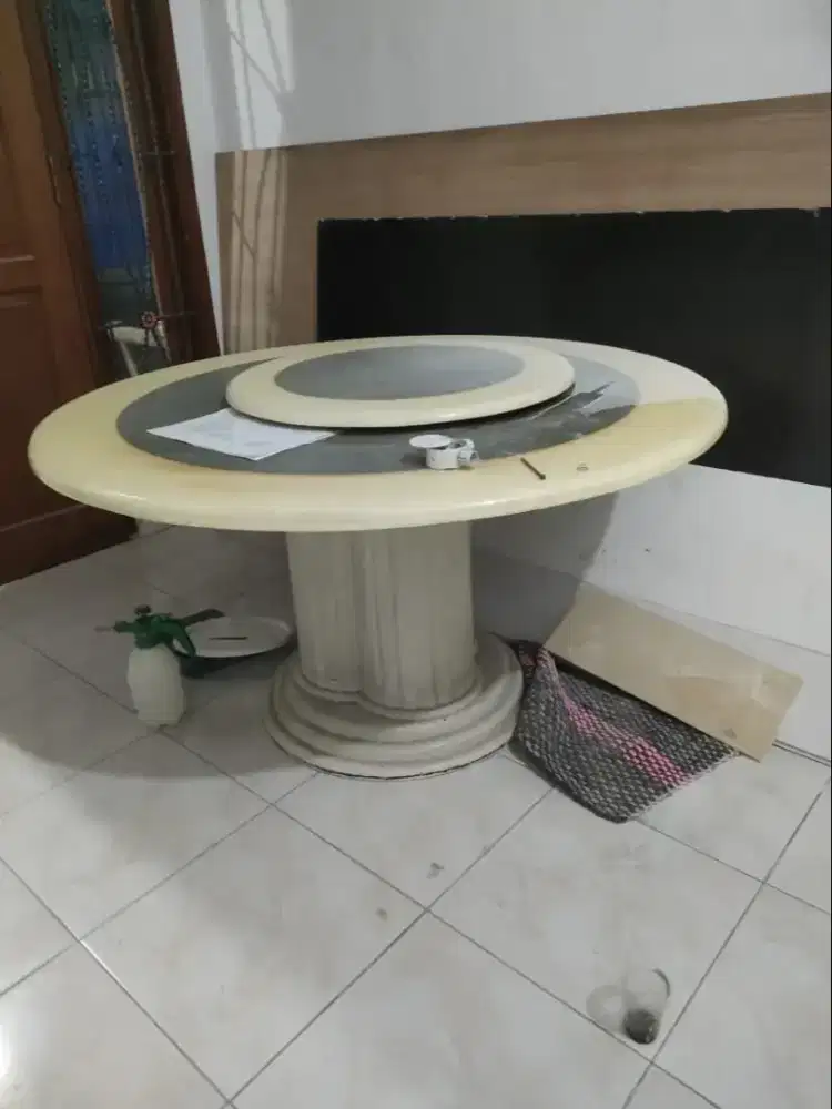 Meja & 4 kursi makan