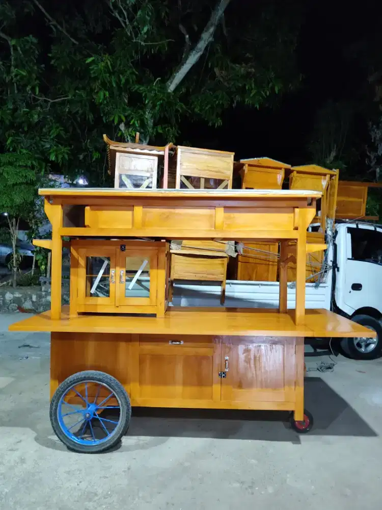 Gerobak Angkringan jg Melayani Pesanan Grobak Bakso Mie Bubur Sate dlL