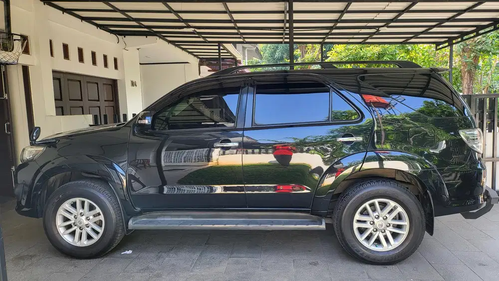 Toyota Fortuner 2013 Bensin