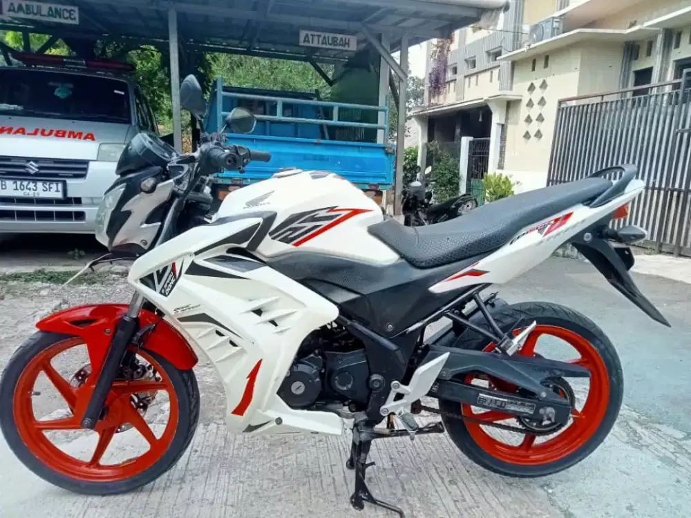 Honda CB 150R 2014 plat panjang dikfc lenteng bisa TT Unit lain