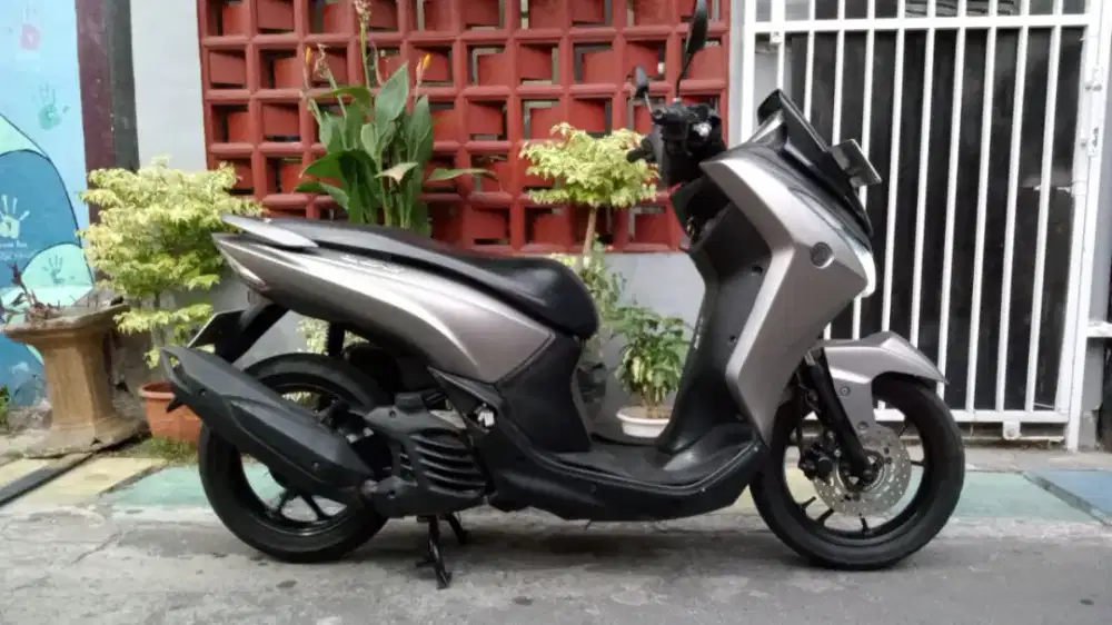 lexi 2018 mulus terawat mesin sehat jual cepat