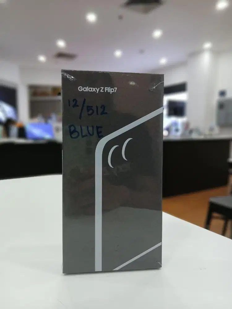 Samsung Z Flip7 12/512