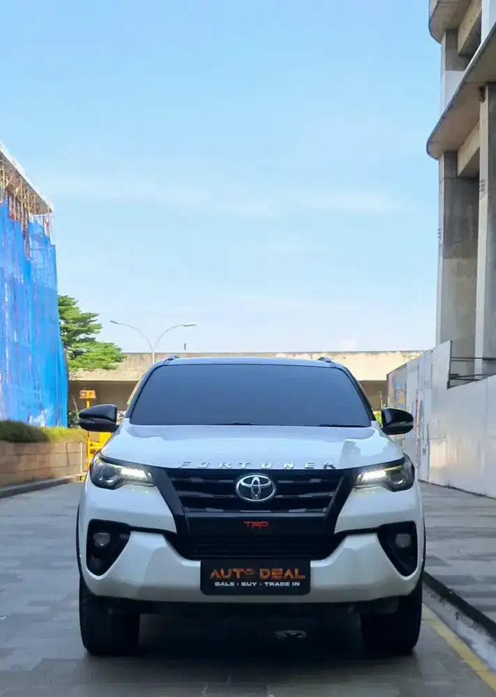 ISTIMEWA!!! Toyota Fortuner 2.4 VRZ AT 2016 DIESEL