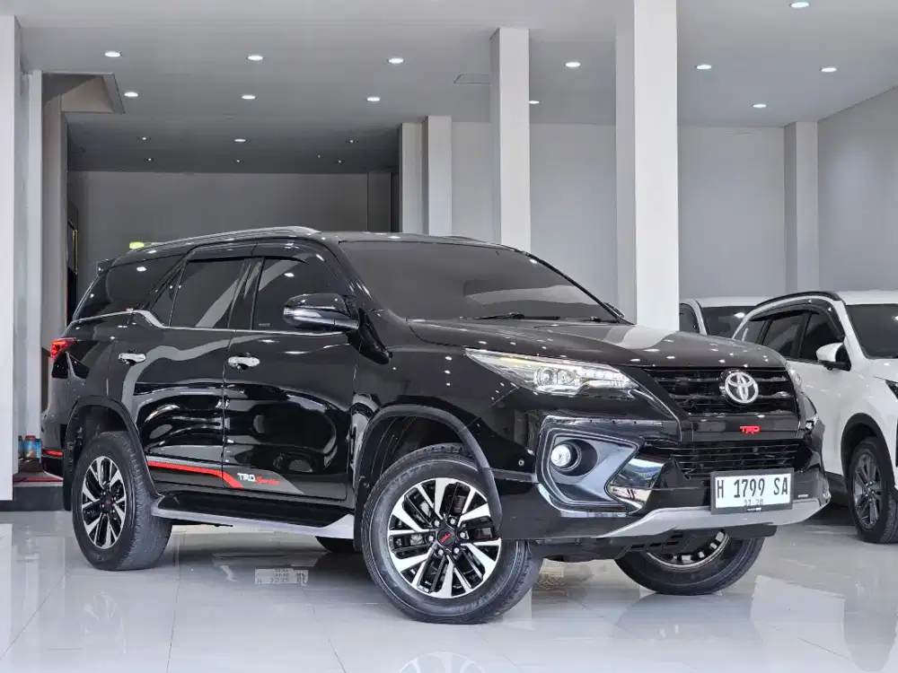 Km 50rb Fortuner TRD 2018 At(Matic) Plat H Tgn 1 2019 Diesel 2017