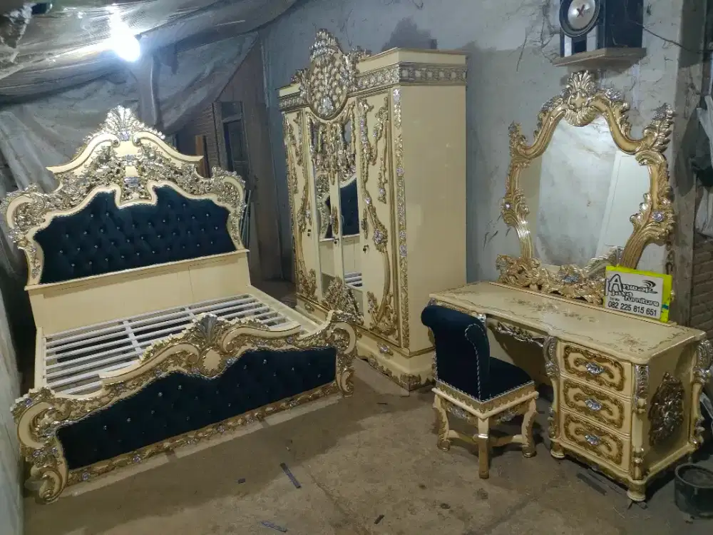 Tempat tidur set kamar ukiran terbaru full kayu jati