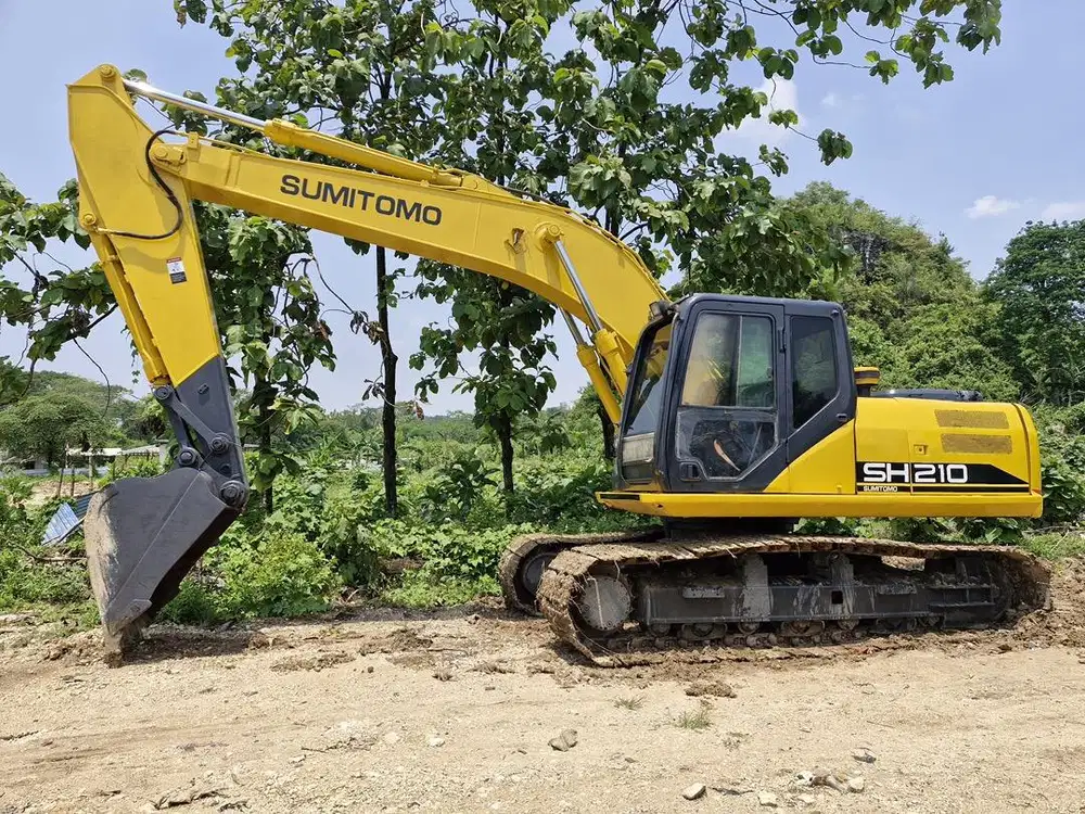 Excavator Sumitomo sh210-5 tahun 2013
