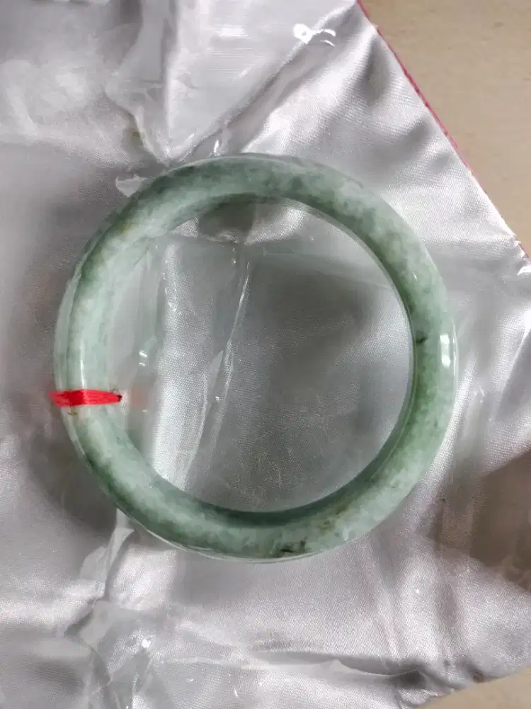 Gelang giok asli