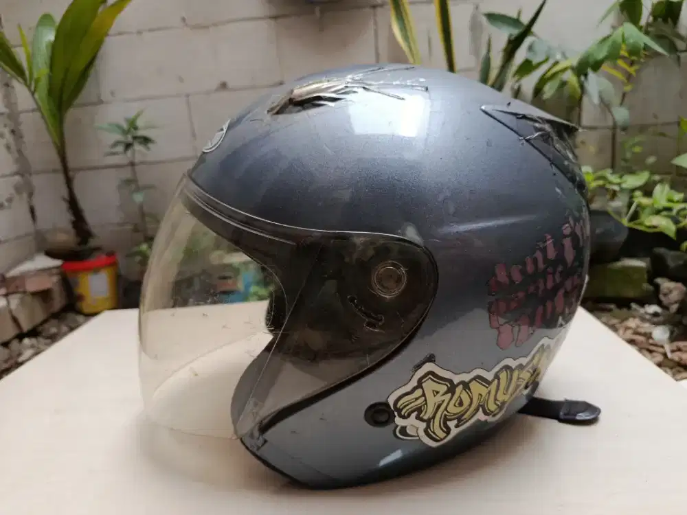 Jual Helm INK Centro ORIGINAL dari tahun 2013