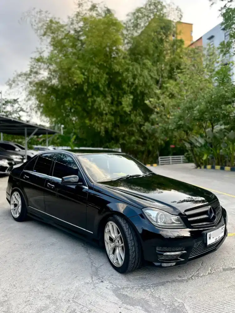 Mercy Mercedes Benz C250 W204 Facelift Avantgrade 2012