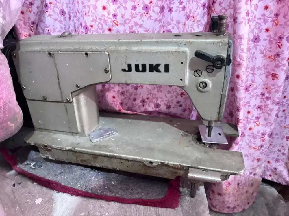 Mesin Jahit Juki