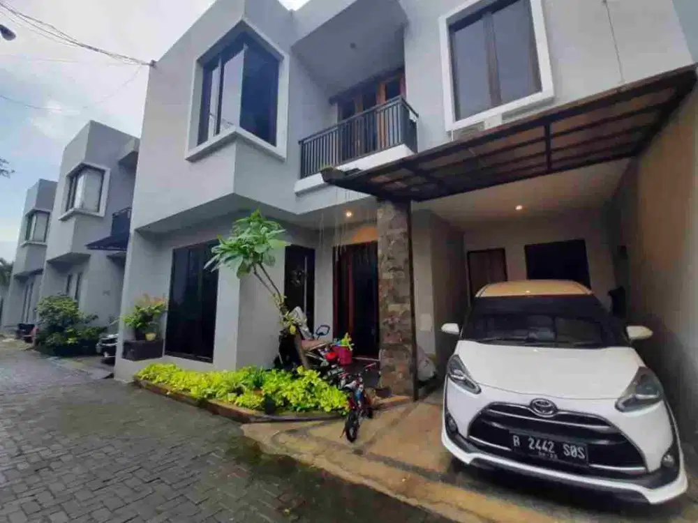 Rumah Di Jagakarsa Raya - Town House Siap Huni