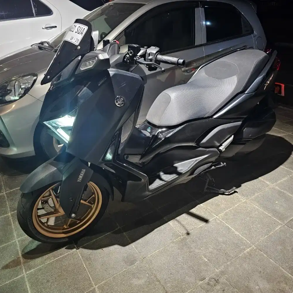 Yamaha Xmax 2023