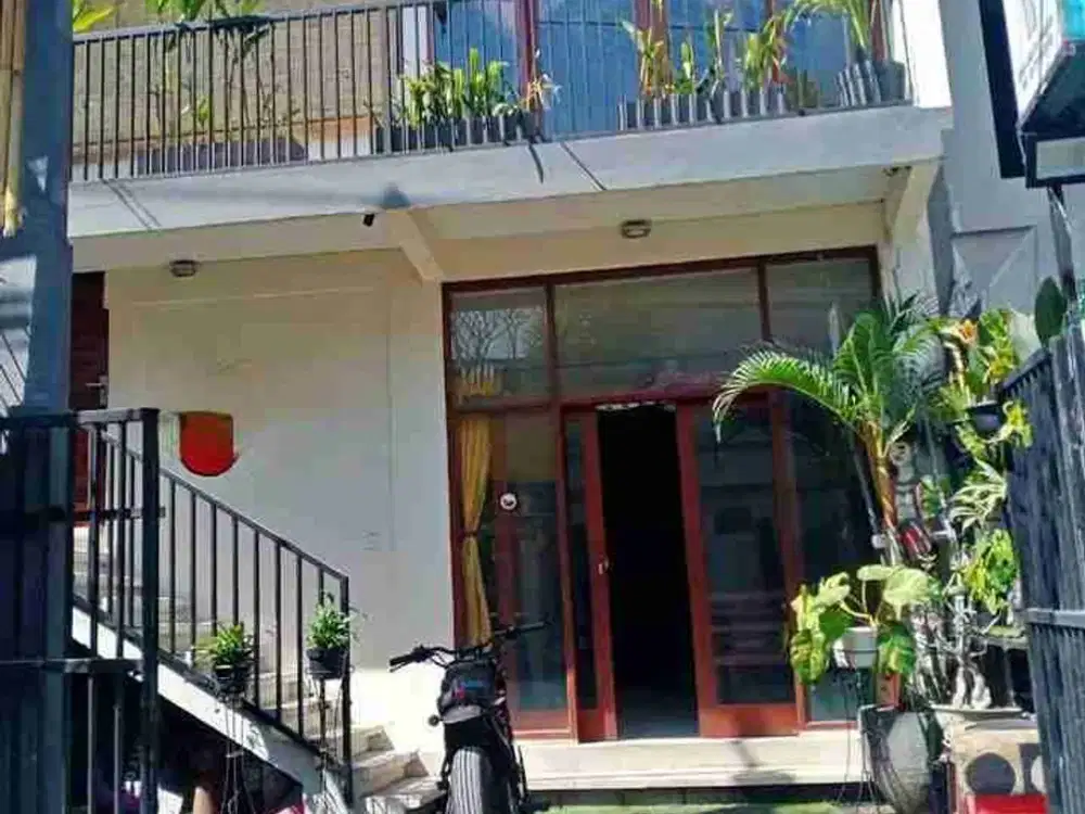 DIJUAL RUMAH PLUS WARUNG LOKASI JALAN GUNUNG PAYUNG DENPASAR BALI