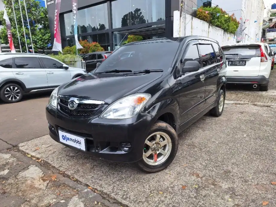 LOW DP Daihatsu Xenia 1.3 Xi Deluxe Bensin-MT 2009 SFU