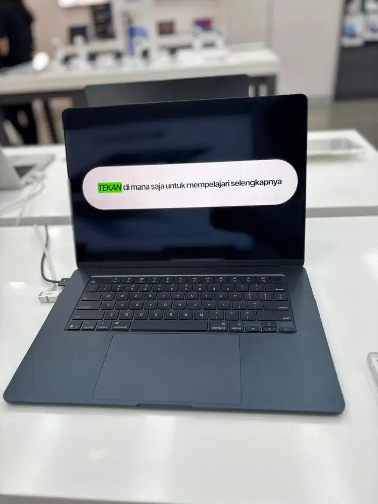 CICILAN MACBOOK AIR 15 inci 512 Gb Promo Bunga 0%
