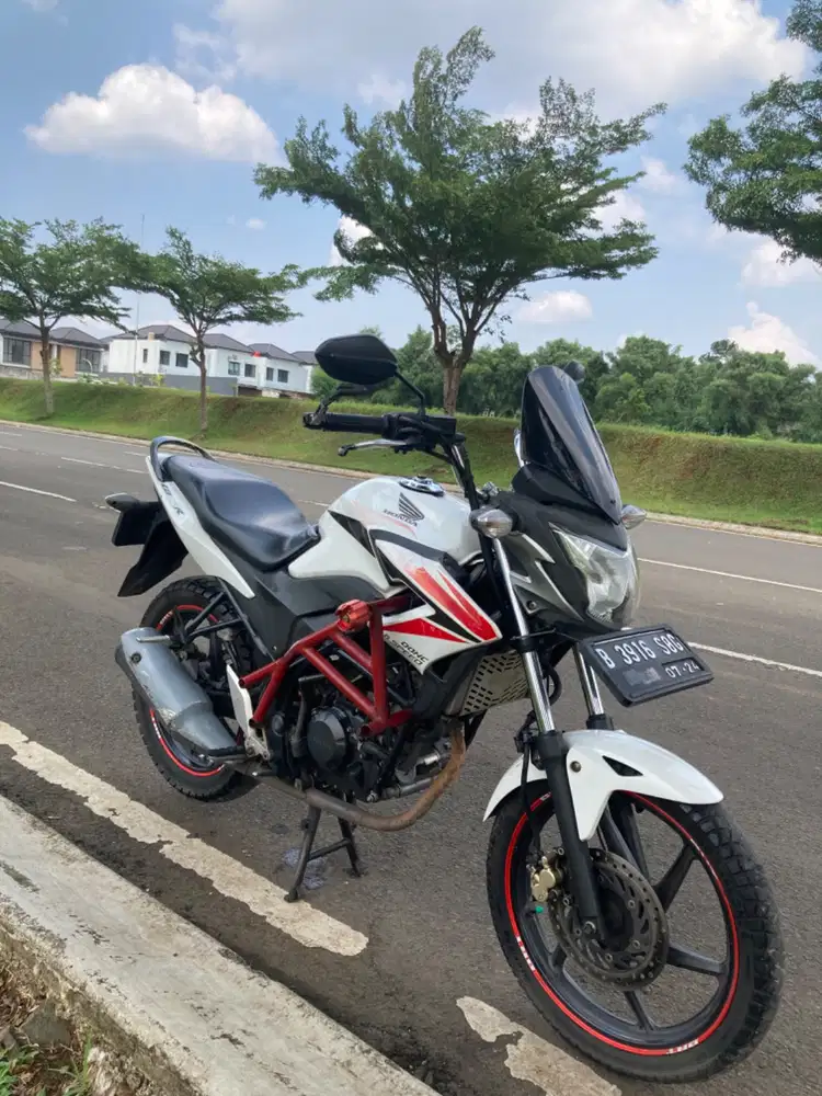 CB150R Old 2014