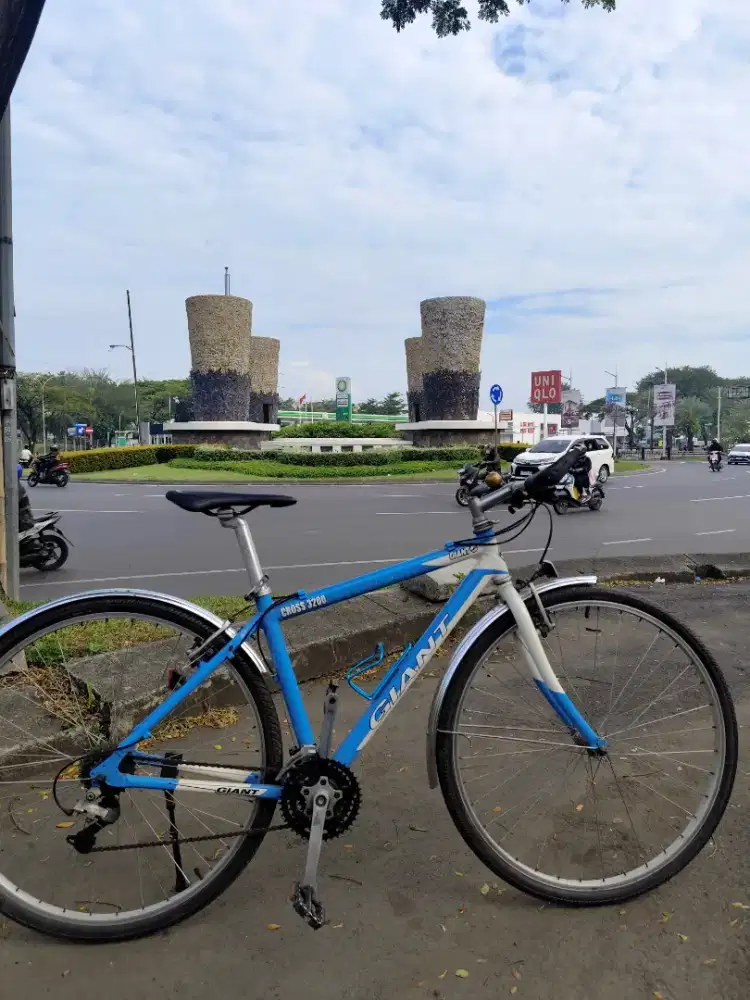 Sepeda Vintage Giant Cross 3200