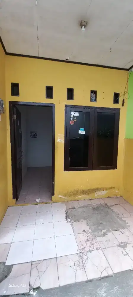 Sewa satu rumah