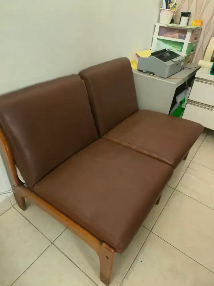 sofa 2duduk ada 2 berminat wa