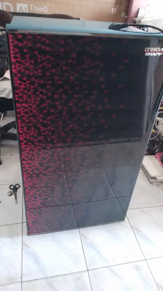 Sharp motif abstrak normal