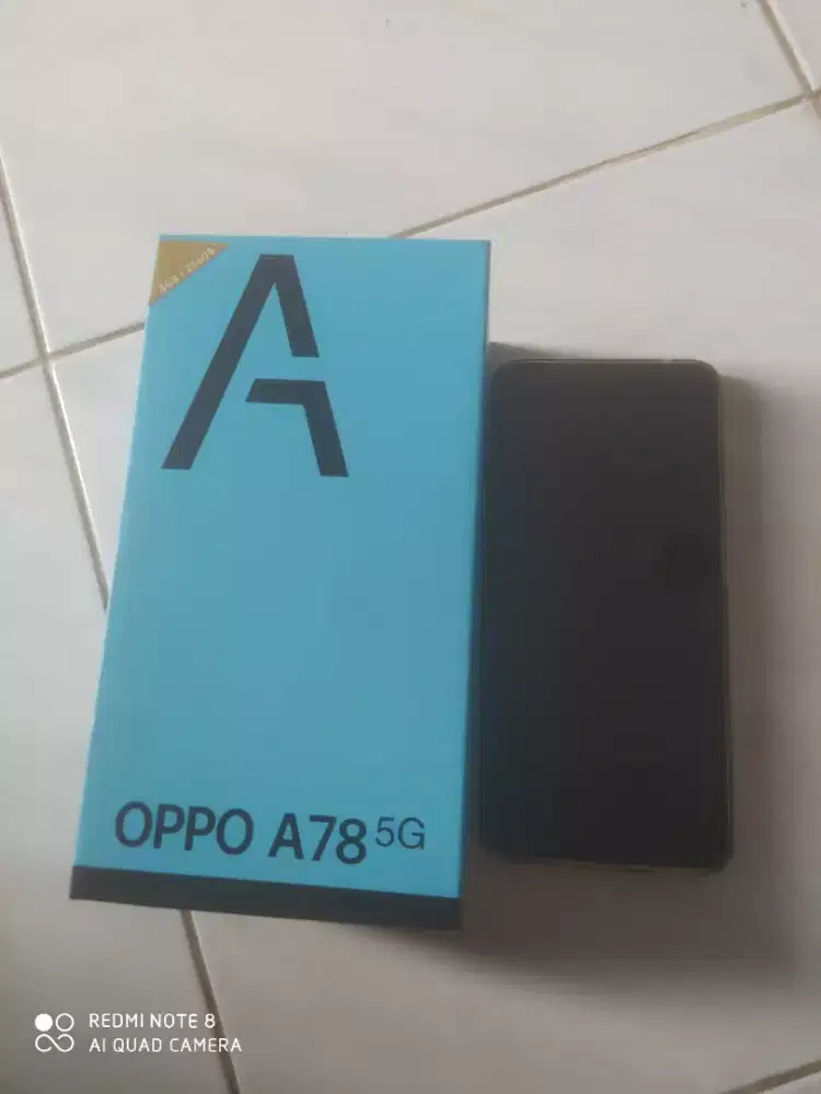 Oppo A78  memori 256 GB