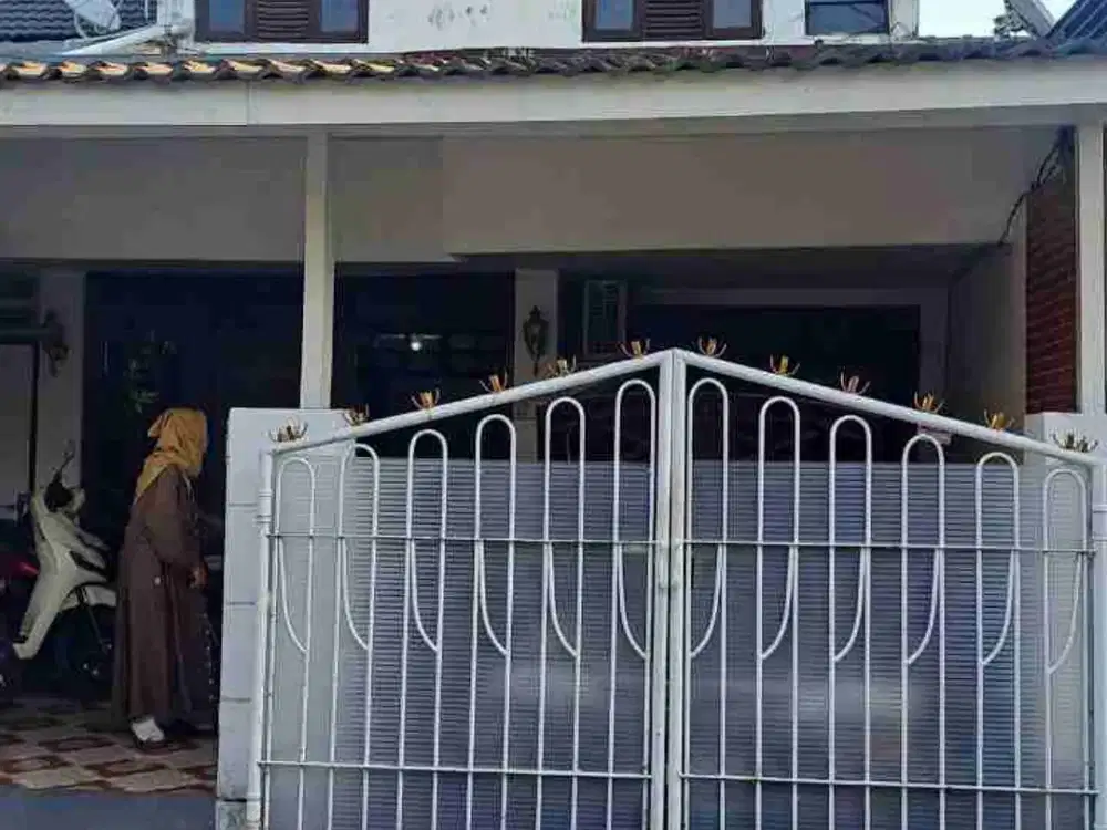 Dijual RumahWaru Deltasari Indah Sidoarjo