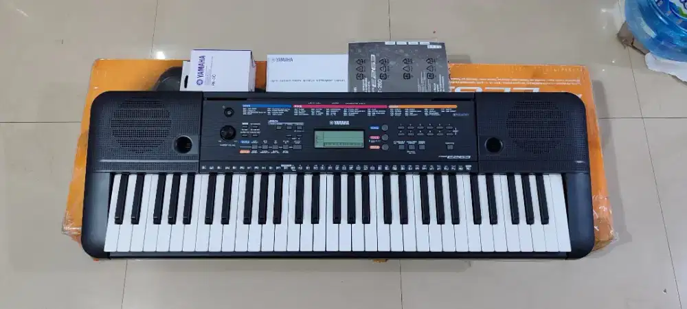 Yamaha PSR E263 Bekas Mulus Normal