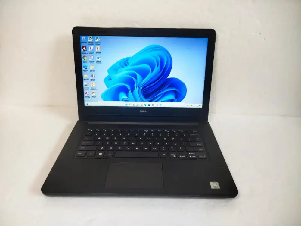 A797 Dell Vostro 14-3468 core i3-7020U Ram 4GB ssd 256GB seri slim