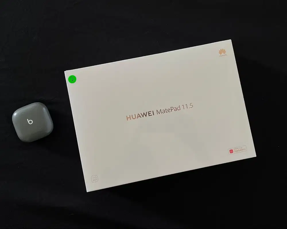 BNIB Huawei MatePad 11.5 inch 2024 Segel [Include Smart Keyboard]