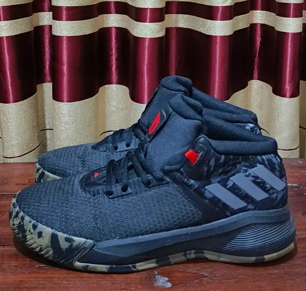 Sepatu Adidas Ori