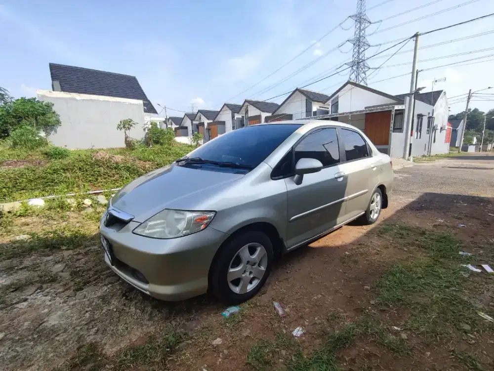 Honda City I-dsi GD8 1500cc MT Tahun 2005
