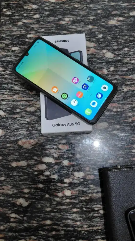 SAMSUNG A06 5G 6/128 GB
