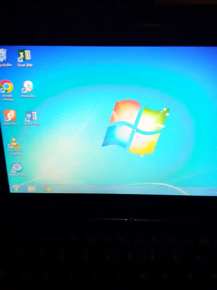 Jual Laptop Toshiba NB250
