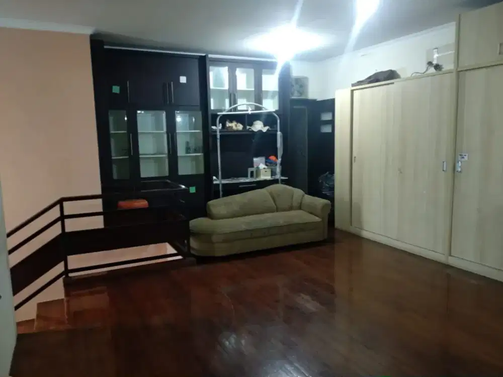 Jual cepat Nego sd deal rumah murah luas 144 di sektor 3 bintaro mandar pisok camar