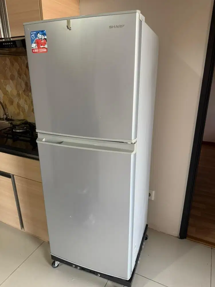 Kulkas Sharp 2 Pintu