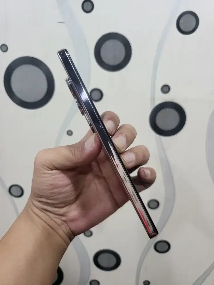 Vivo v50 lite like new