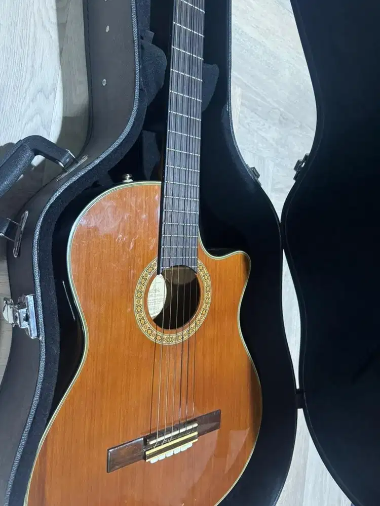 Gitar Fender CN240SCE