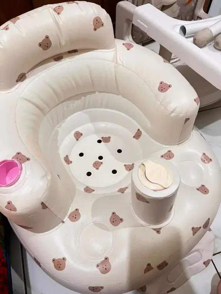 Kursi balon/belajar duduk bayi