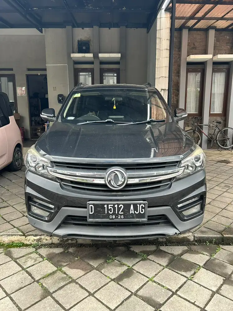 DFSK (Dongfeng Sokon) Glory 580 2000 Bensin