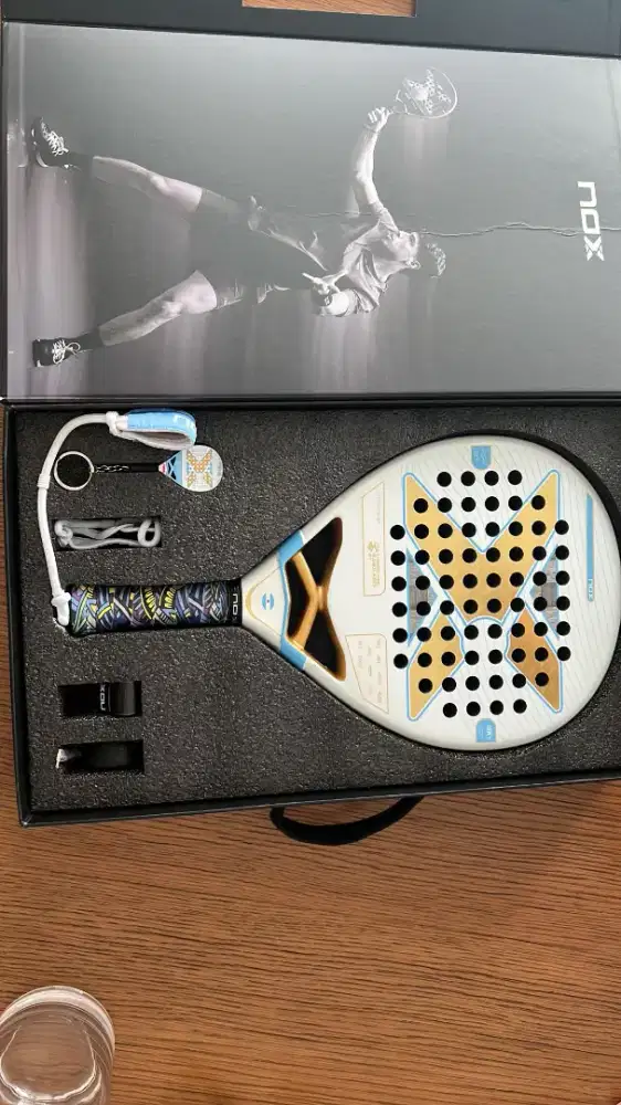 Like NEW raket padel NOX AT10 Genius 18k Buenos Aries 2025