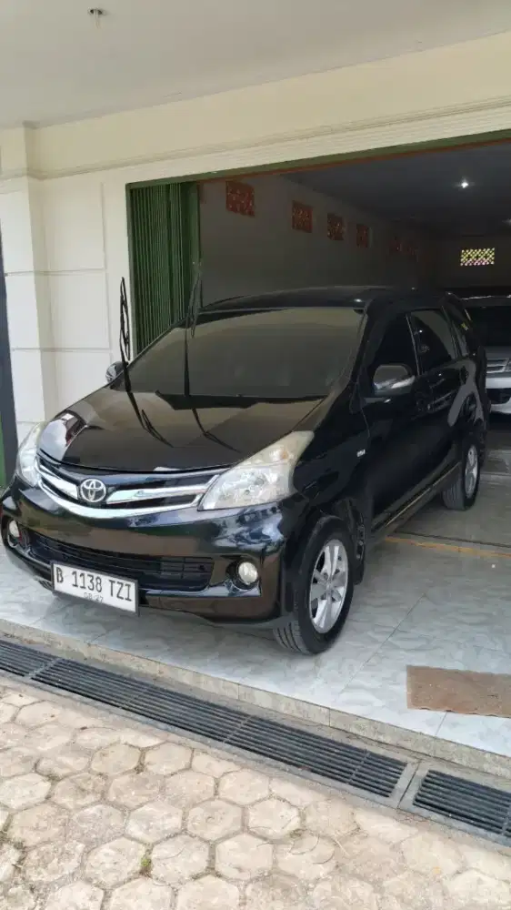 Avanza G 2012 M/T