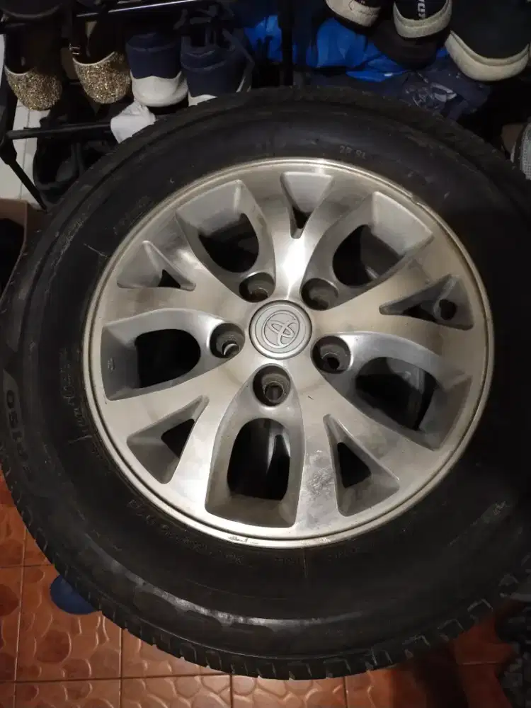 Velg Ori Innova 2008