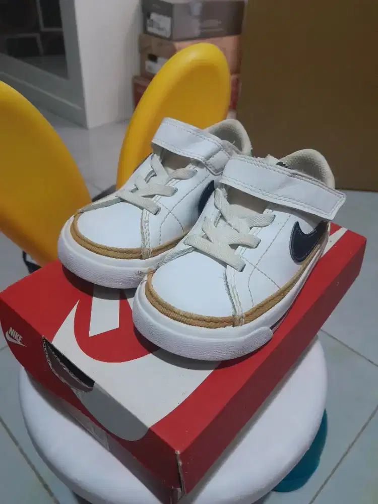 Sepatu Anak nike