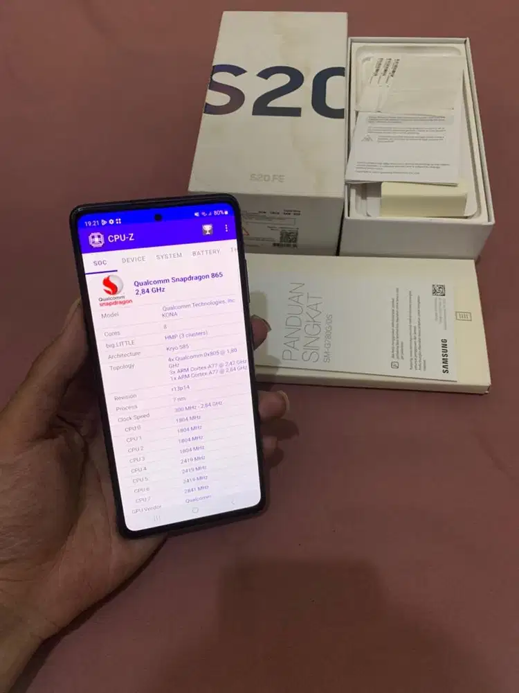 Samsung s20 fe 8/128 snapdragon 865