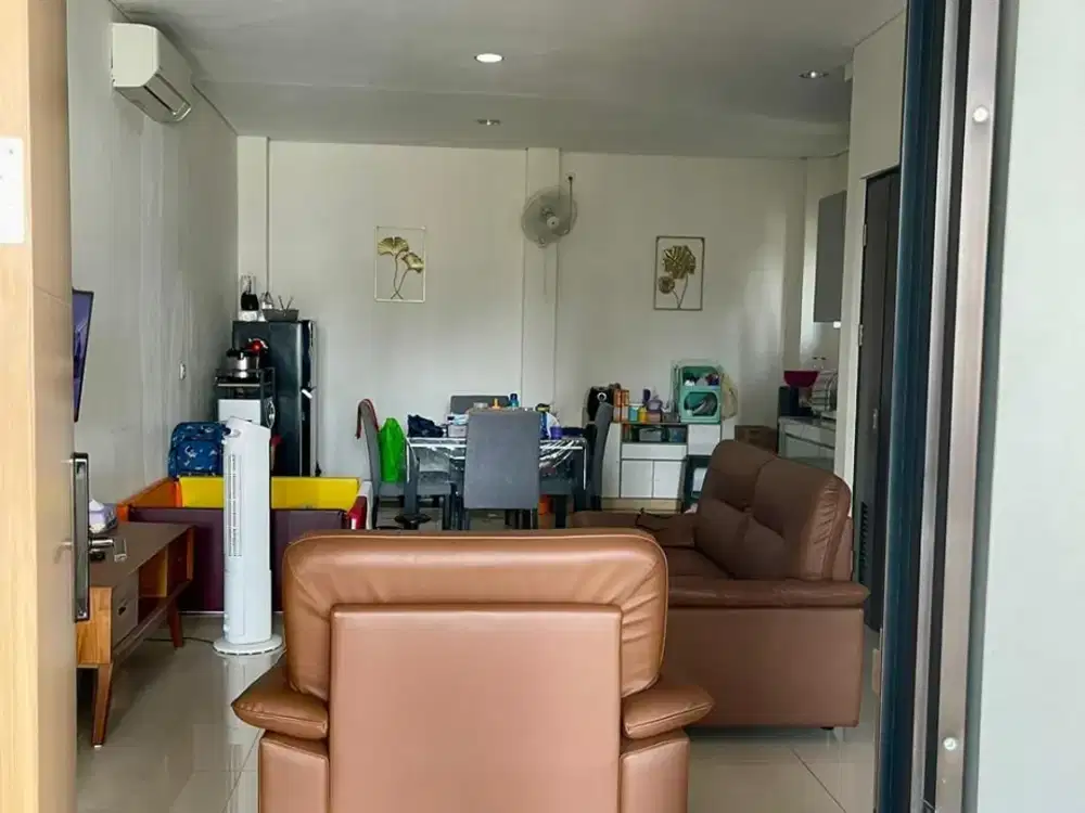 DIJUAL RUMAH PROVENCE SUITESBSD HARGA UNDER 1,5 MILYAR RAPIH