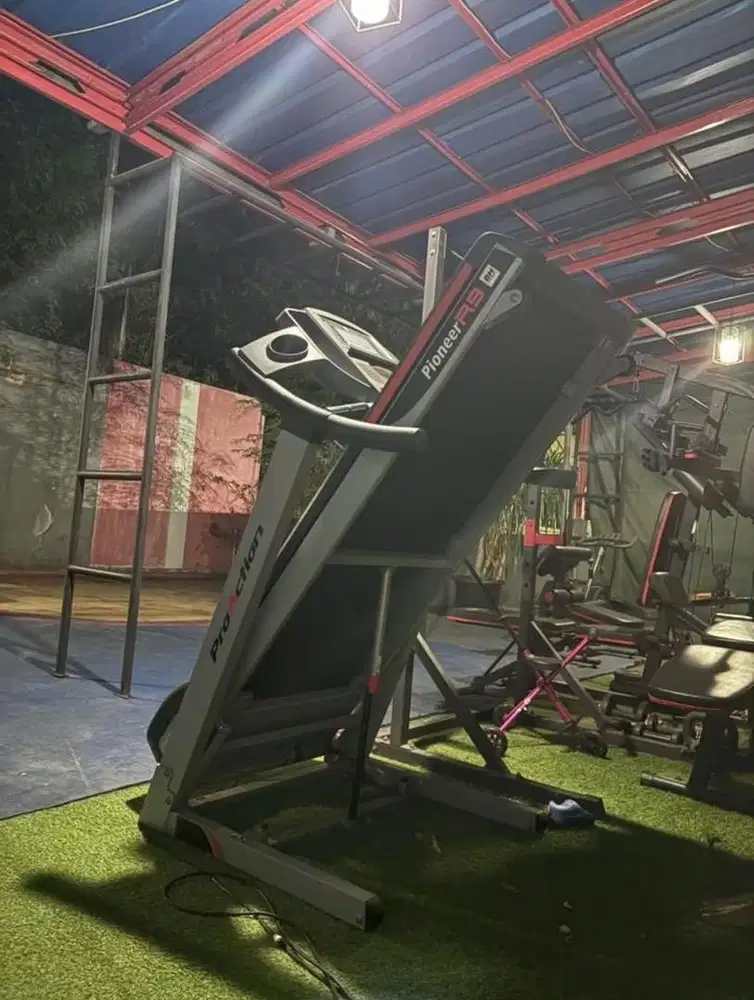 Treadmill Pioneer r9