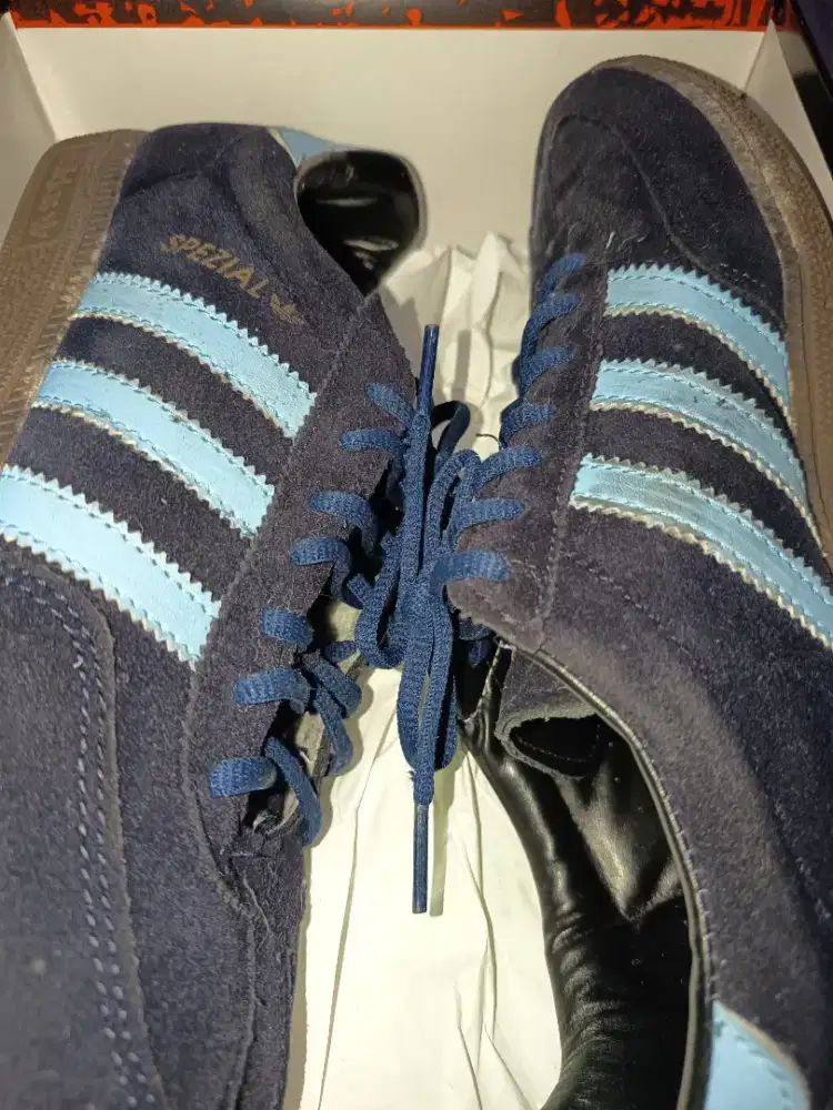 sepatu adidas spezial