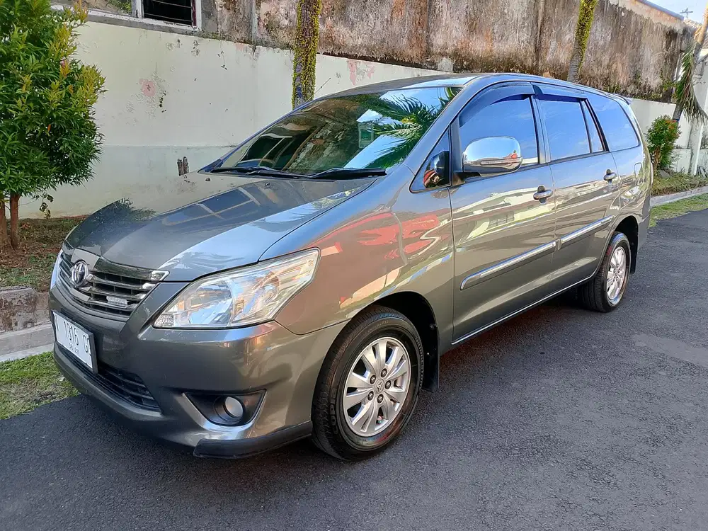 Toyota Kijang Innova 2012 Diesel